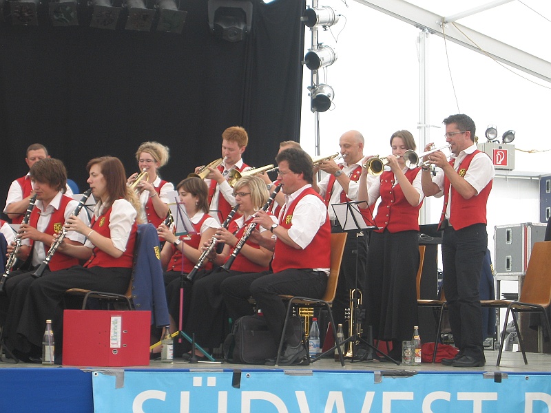 09 06 14 Auftritt MVB Sport und Kulturtage (75).JPG